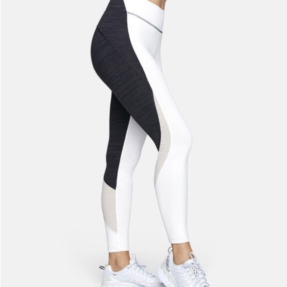 Outdoor Voices Black and White Leggings